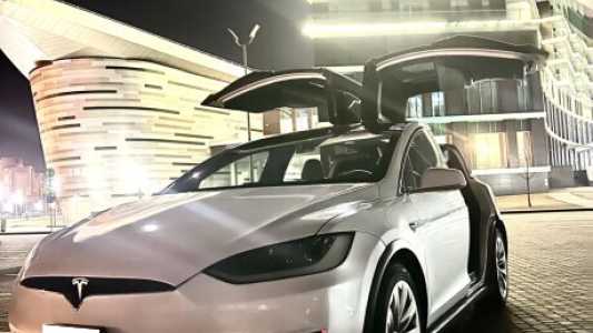 Tesla Model X I, 2017, пробег 127 км
