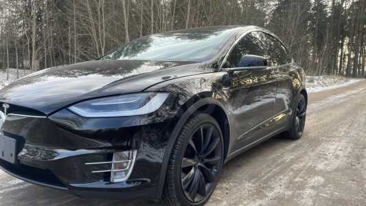 Tesla Model X I