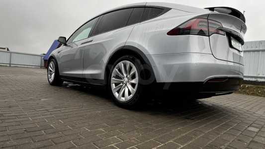 Tesla Model X I
