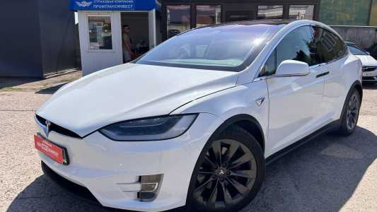 Tesla Model X I