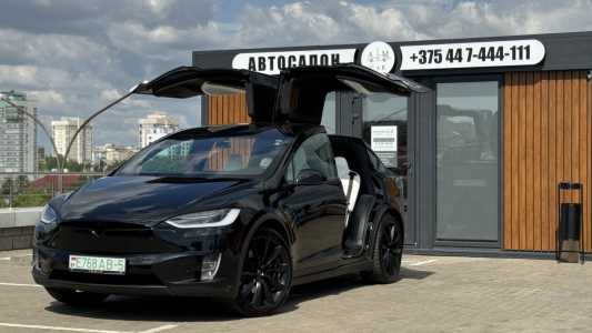 Tesla Model X I