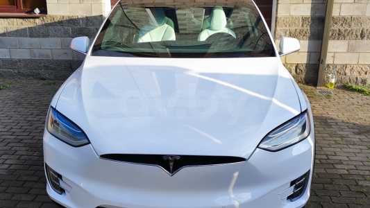 Tesla Model X I