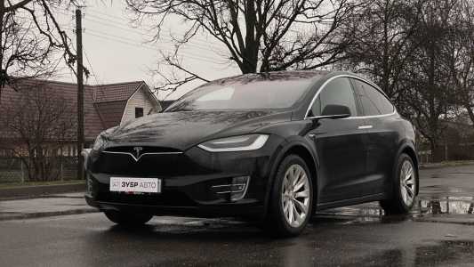 Tesla Model X I