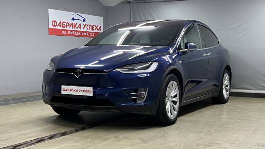 Tesla Model X I