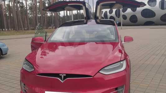 Tesla Model X I