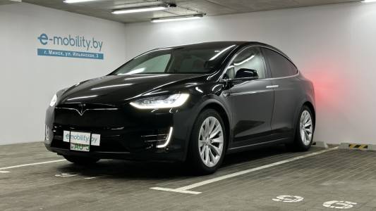 Tesla Model X I