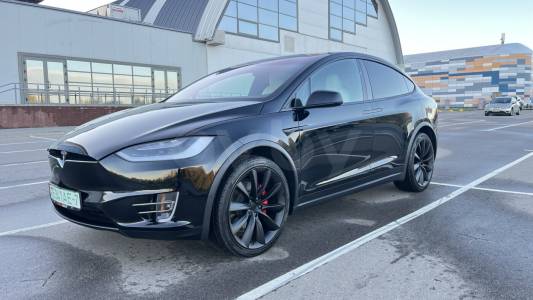 Tesla Model X I