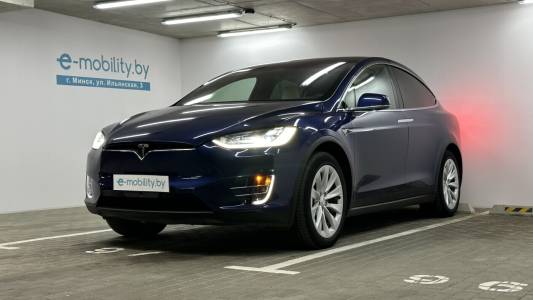 Tesla Model X I