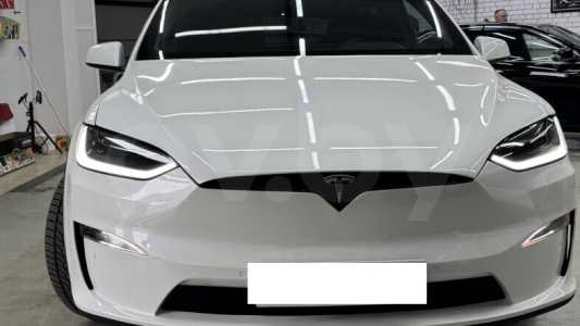 Tesla Model X I Рестайлинг