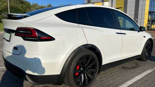 Tesla Model X I Рестайлинг