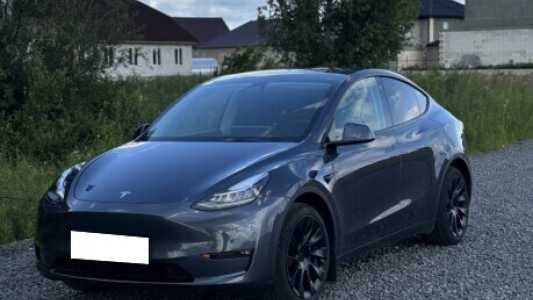 Tesla Model Y I, 2021, пробег 21000 км Tesla Model Y I, 2021, пробег 21000 км