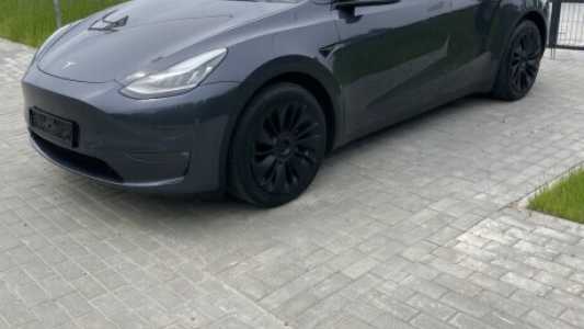 Tesla Model Y I, 2021, пробег 47000 км Tesla Model Y I, 2021, пробег 47000 км