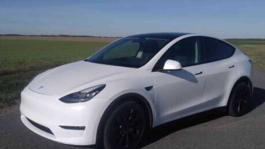 Tesla Model Y I, 2021, пробег 84800 км