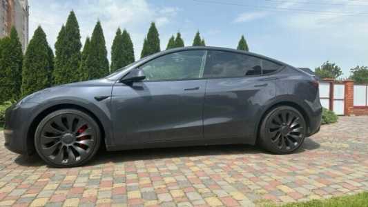 Tesla Model Y I, 2022, пробег 14000 км