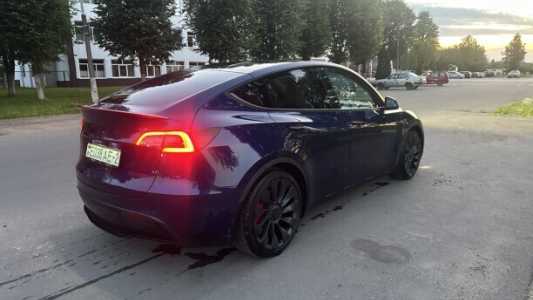 Tesla Model Y I, 2022, пробег 30000 км Tesla Model Y I, 2022, пробег 30000 км