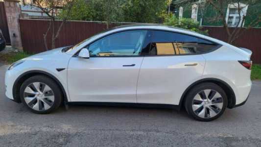 Tesla Model Y I, 2022, пробег 37300 км Tesla Model Y I, 2022, пробег 37300 км