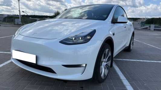 Tesla Model Y I, 2022, пробег 54000 км Tesla Model Y I, 2022, пробег 54000 км