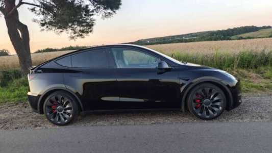 Tesla Model Y I, 2023, пробег 10000 км