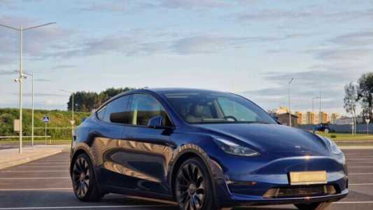 Tesla Model Y I, 2023, пробег 19850 км
