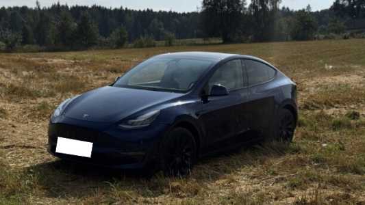 Tesla Model Y I, 2023, пробег 20216 км Tesla Model Y I, 2023, пробег 20216 км