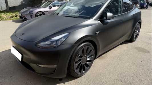 Tesla Model Y I, 2024, пробег 7000 км Tesla Model Y I, 2024, пробег 7000 км