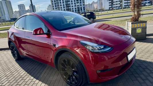 Tesla Model Y I
