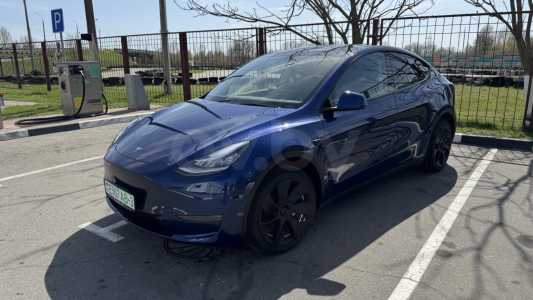 Tesla Model Y I