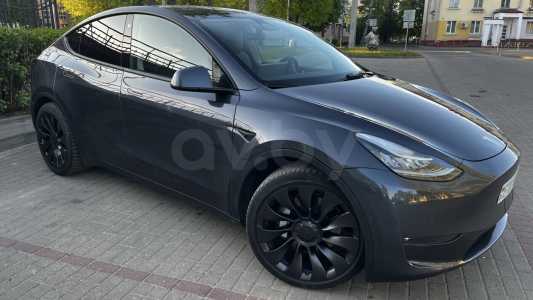 Tesla Model Y I