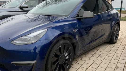 Tesla Model Y I