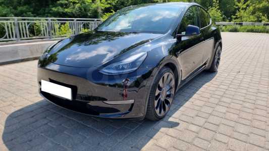 Tesla Model Y I