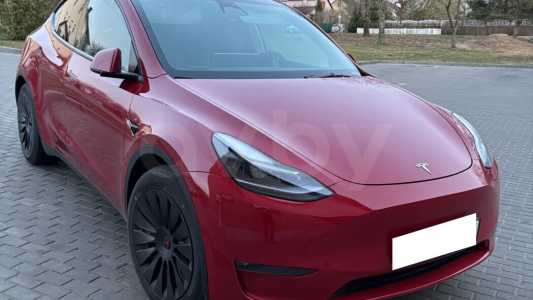 Tesla Model Y I