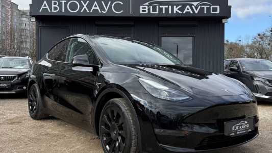Tesla Model Y I