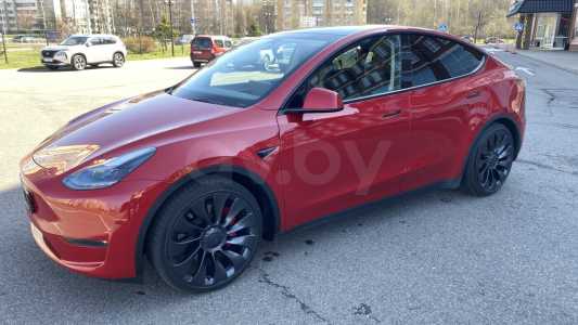 Tesla Model Y I