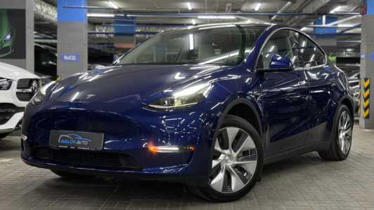 Tesla Model Y I