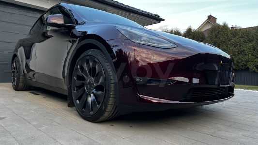 Tesla Model Y I