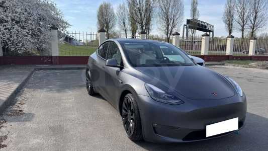 Tesla Model Y I