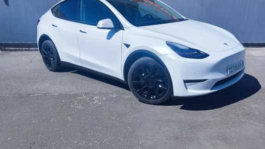 Tesla Model Y I
