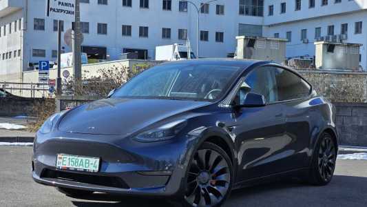Tesla Model Y I