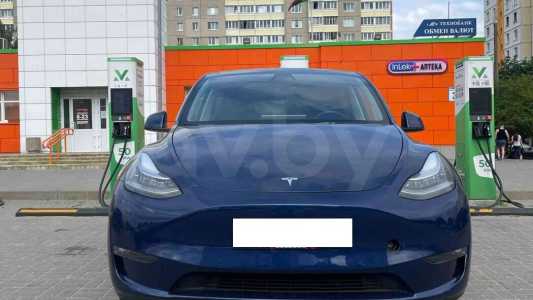 Tesla Model Y I