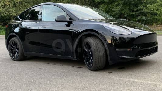 Tesla Model Y I