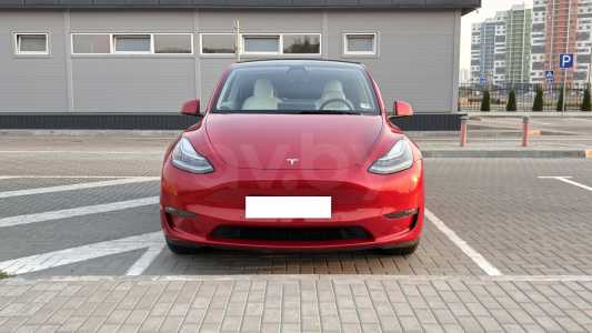 Tesla Model Y I