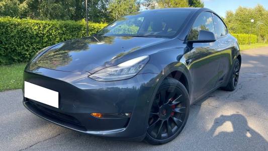 Tesla Model Y I