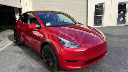 Tesla Model Y I