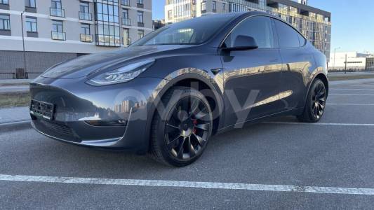 Tesla Model Y I