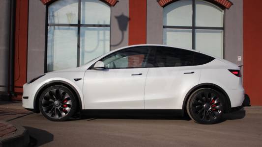 Tesla Model Y I