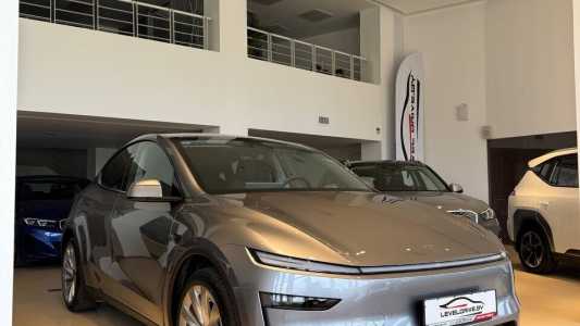 Tesla Model Y I Рестайлинг
