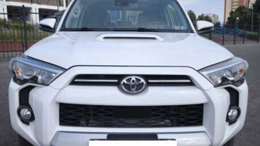 Toyota 4Runner V  Рестайлинг, 2020, пробег 60000 км