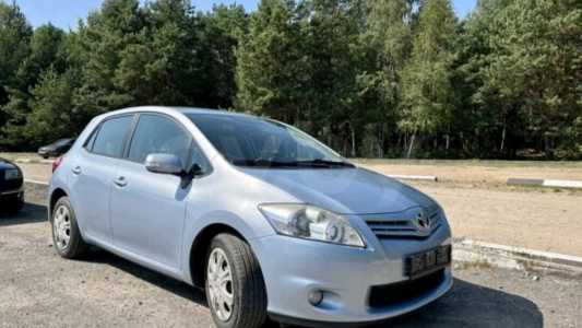 Toyota Auris I (E150) Рестайлинг