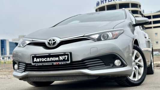 Toyota Auris II (E180) Рестайлинг, 2019, пробег 77000 км Toyota Auris II (E180) Рестайлинг, 2019, пробег 77000 км