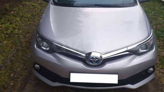 Toyota Auris II (E180) Рестайлинг
